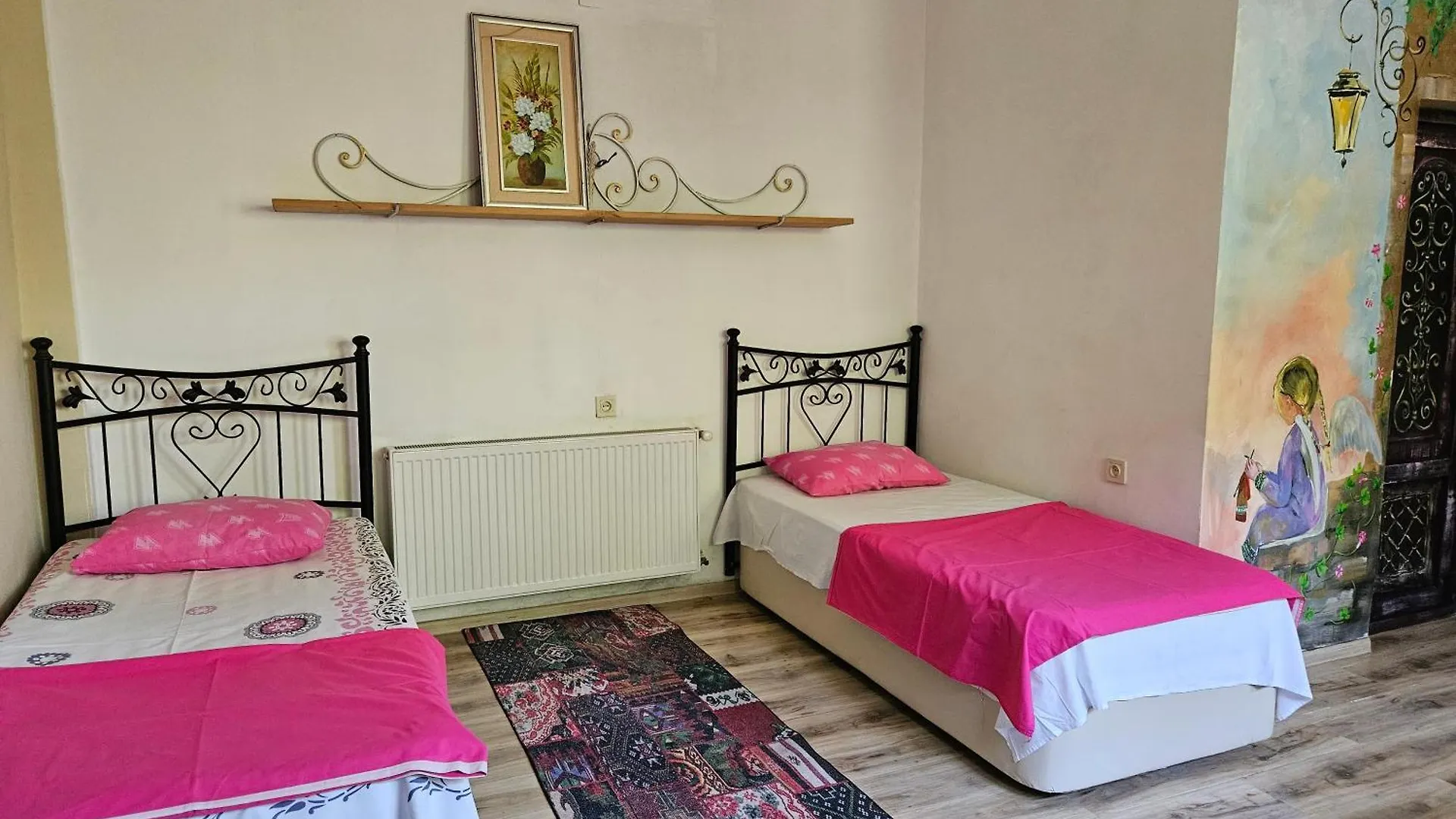 Batumi Wonderland Hotel 2*,  Georgia